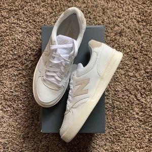 NWT New Balance CT300